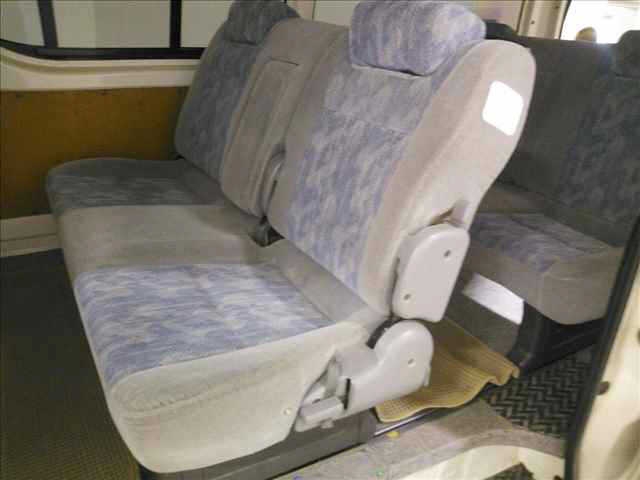 TOYOTA REGIUS ACE