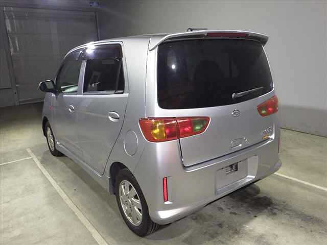 DAIHATSU MAX
