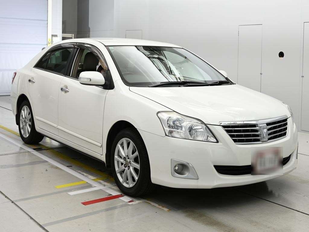 TOYOTA PREMIO