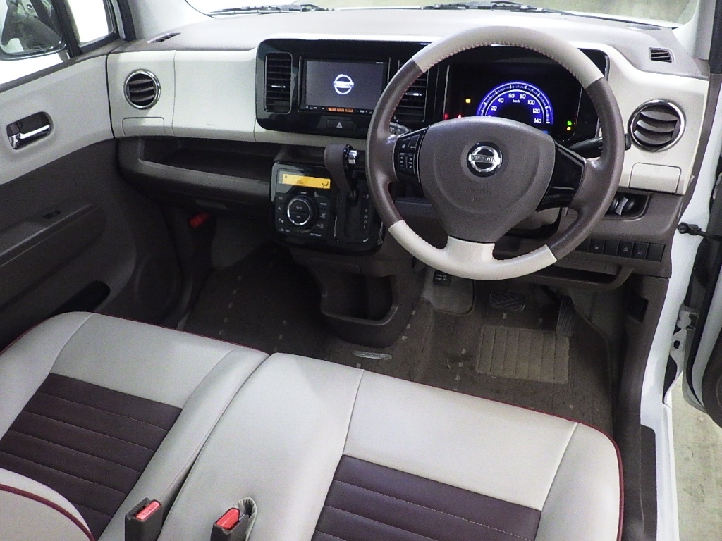 NISSAN MOCO