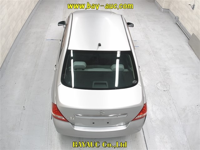 NISSAN TIIDA LATIO