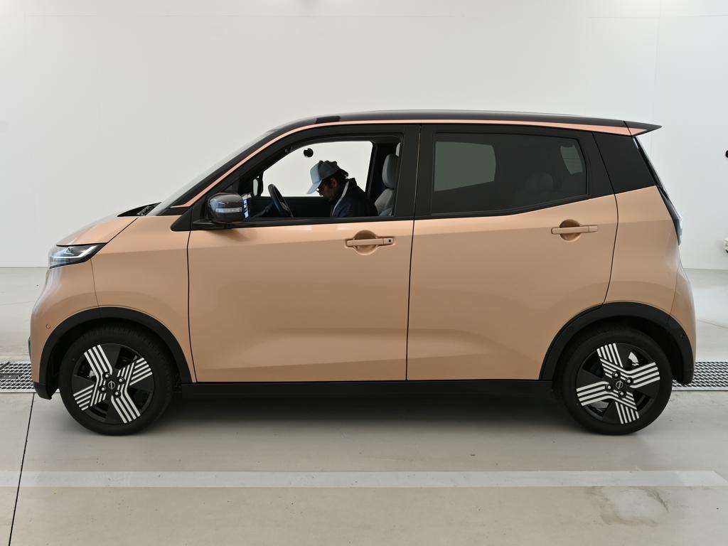 NISSAN SAKURA