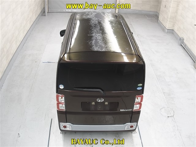 DAIHATSU WAKE