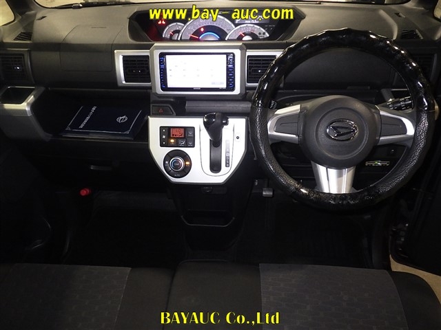 DAIHATSU WAKE