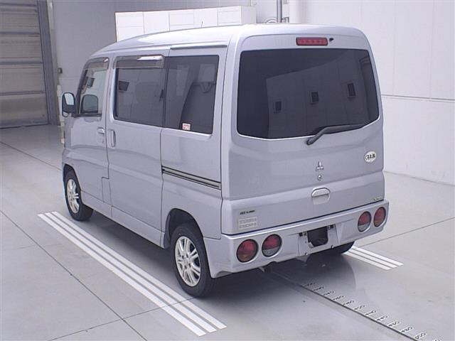MITSUBISHI TOWN BOX