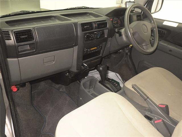 MITSUBISHI TOWN BOX