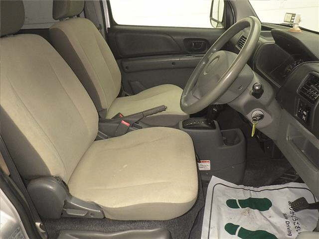 MITSUBISHI TOWN BOX