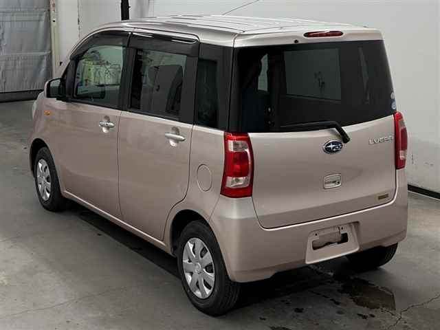SUBARU LUCRA