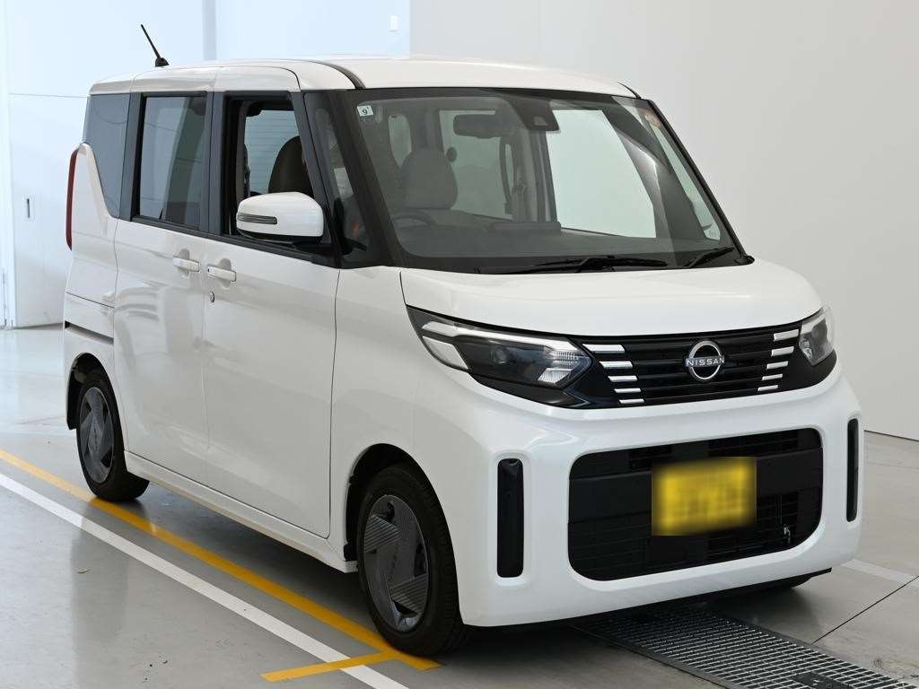 NISSAN ROOX