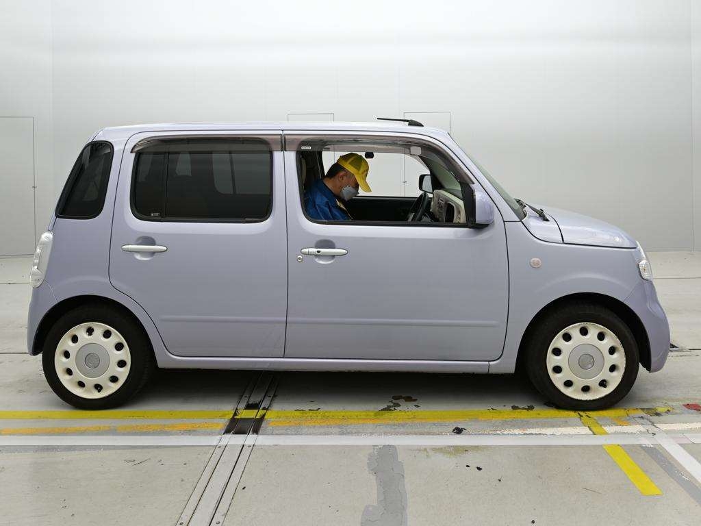 DAIHATSU MIRA COCOA