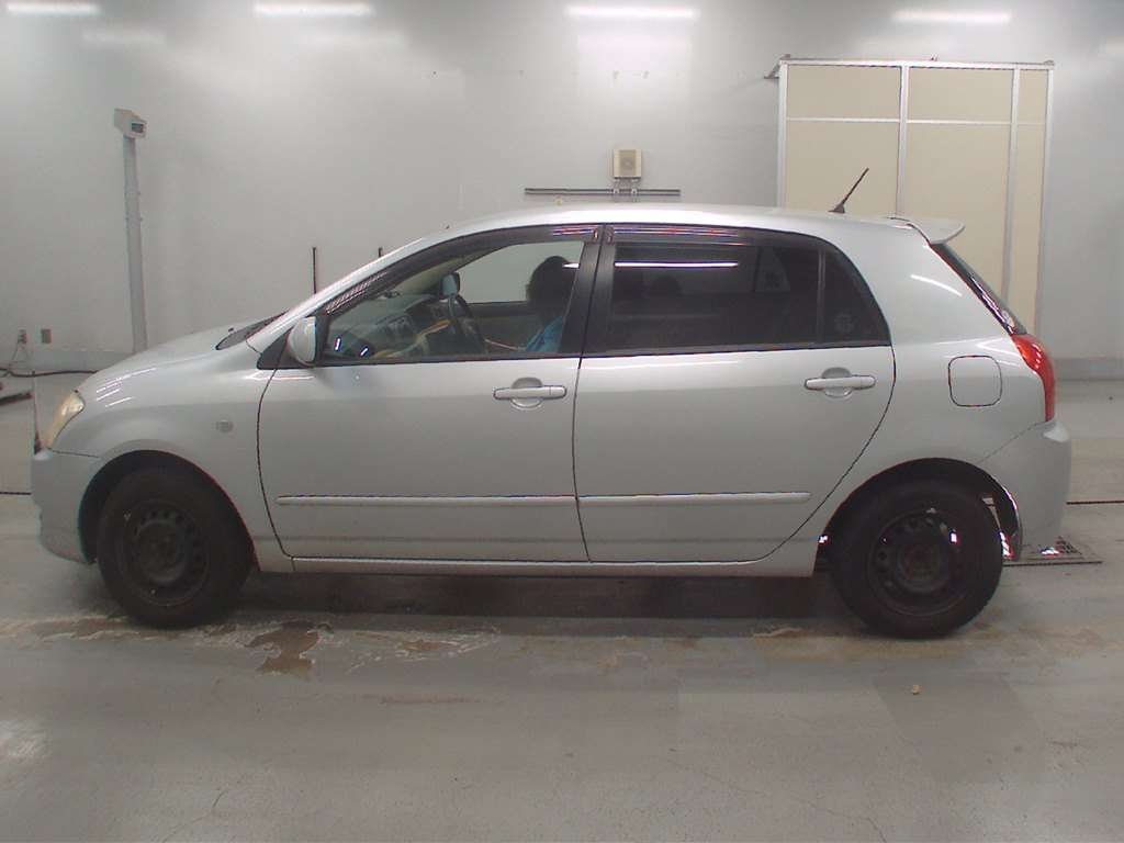 TOYOTA COROLLA RUNX