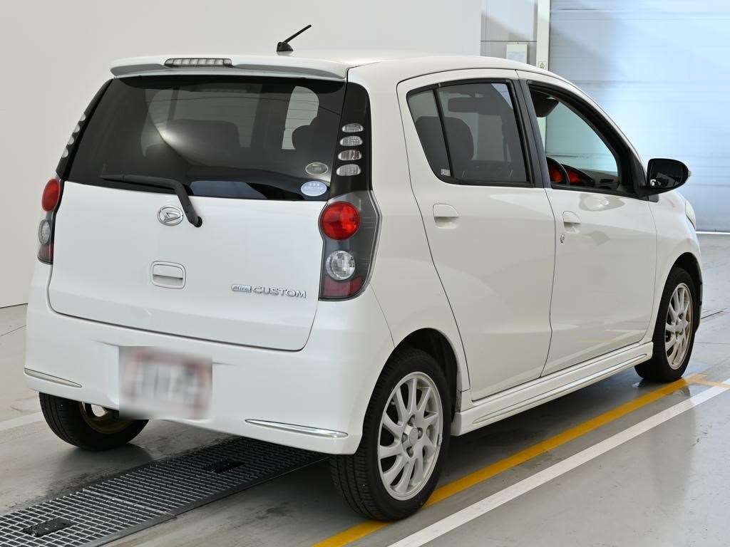 DAIHATSU MIRA
