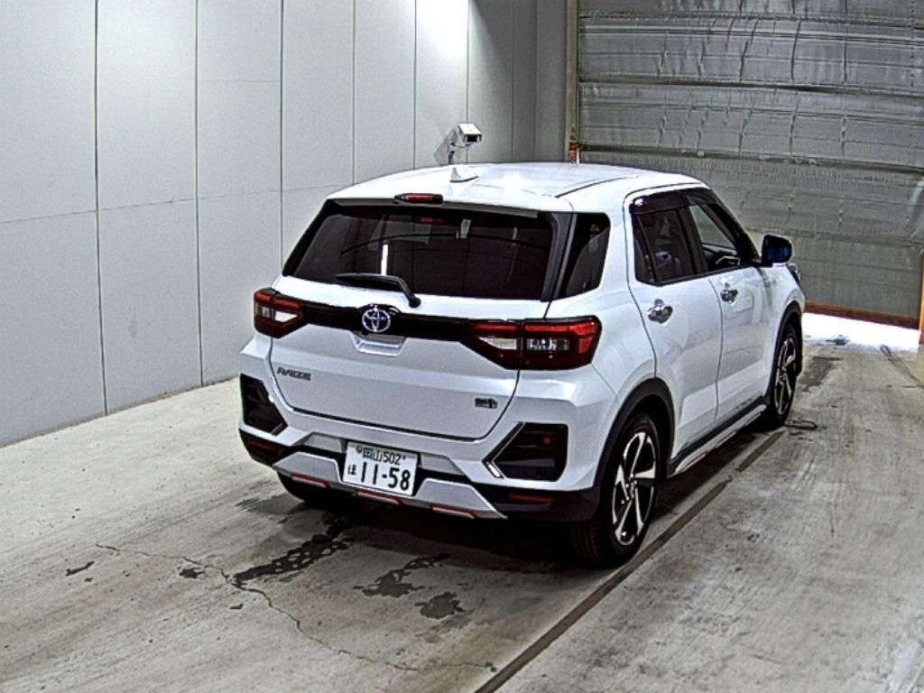 TOYOTA RAIZE