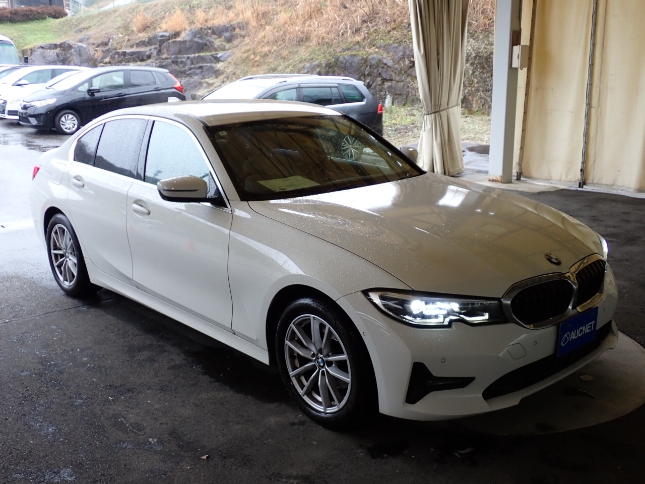 BMW 3-SERIES