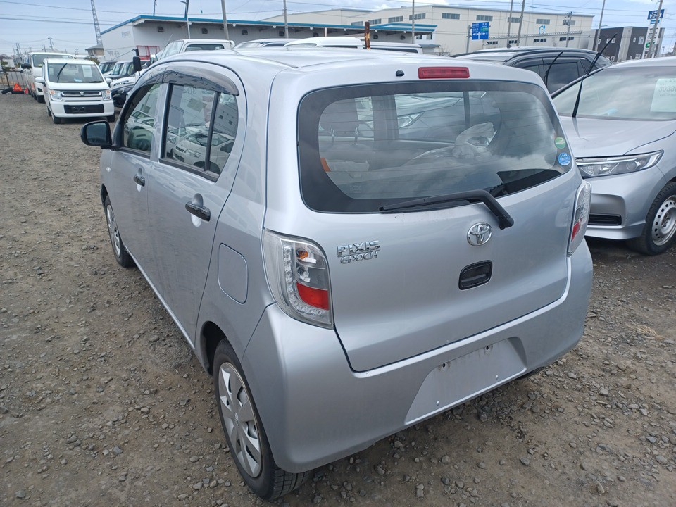 TOYOTA PIXIS EPOCH