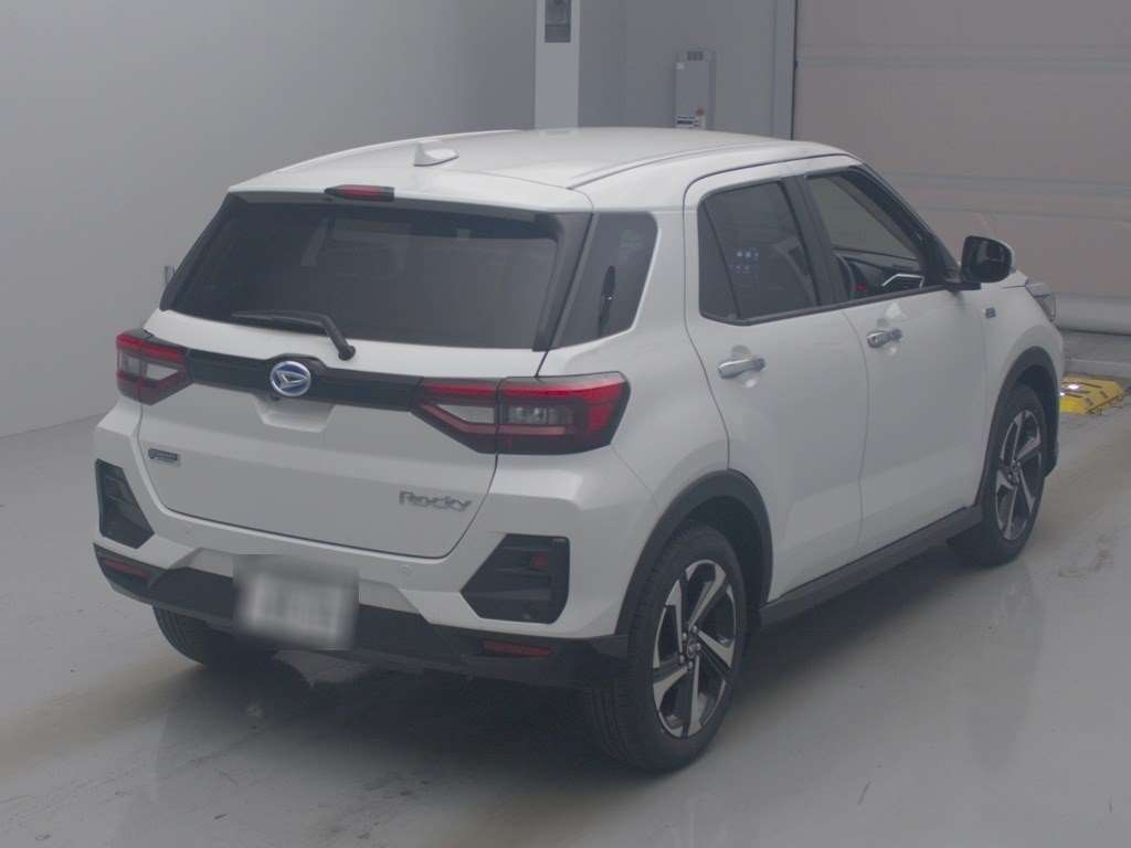DAIHATSU ROCKY