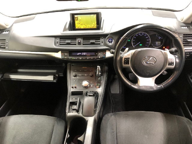 LEXUS CT200H