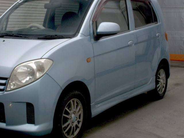 DAIHATSU MAX