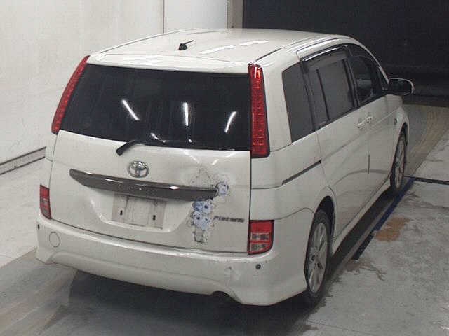 TOYOTA ISIS