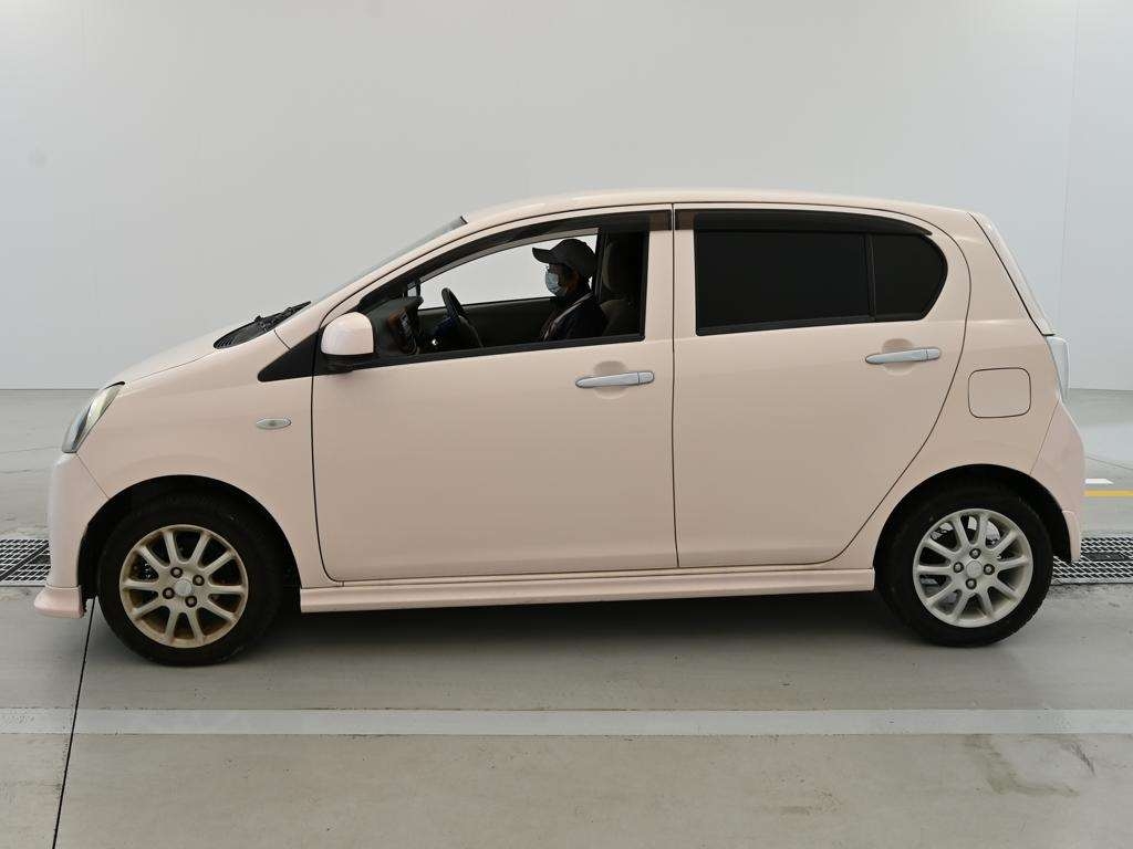 TOYOTA PIXIS EPOCH
