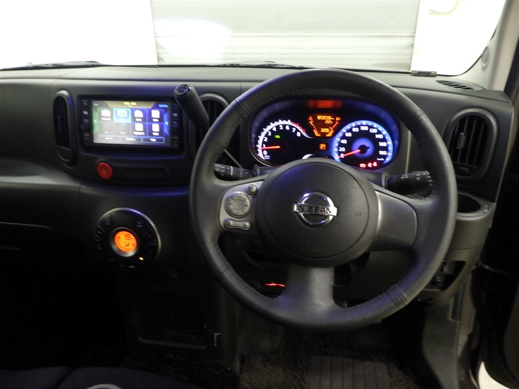 NISSAN CUBE