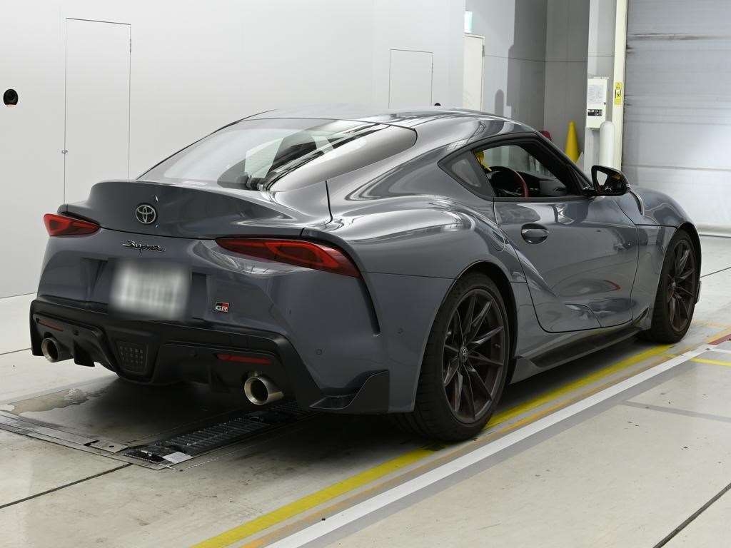TOYOTA SUPRA