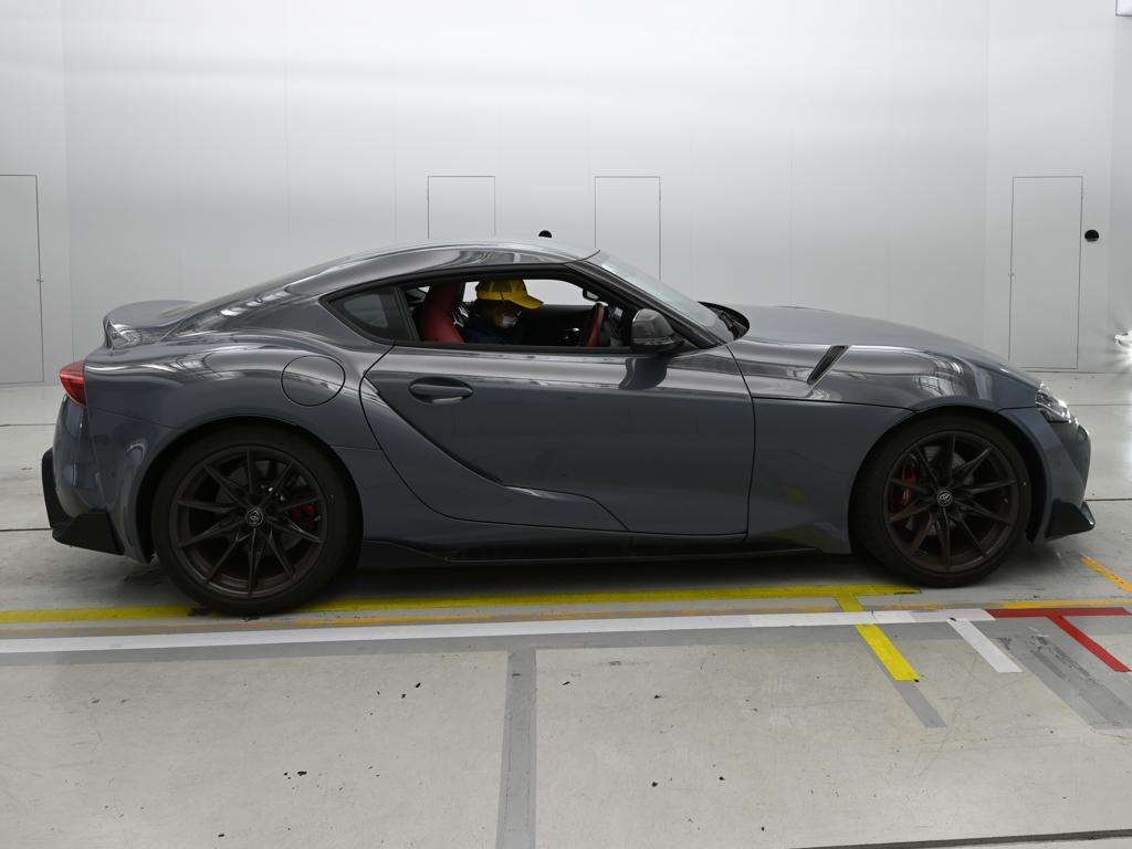 TOYOTA SUPRA