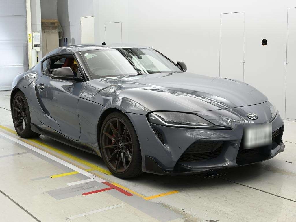 TOYOTA SUPRA