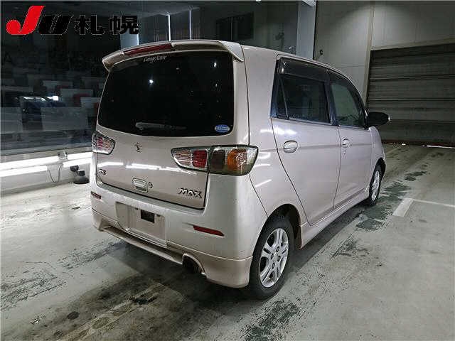 DAIHATSU MAX
