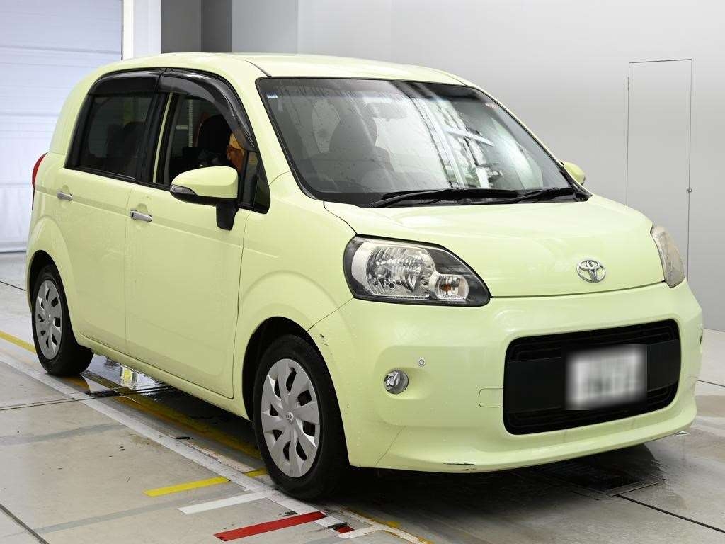 TOYOTA PORTE