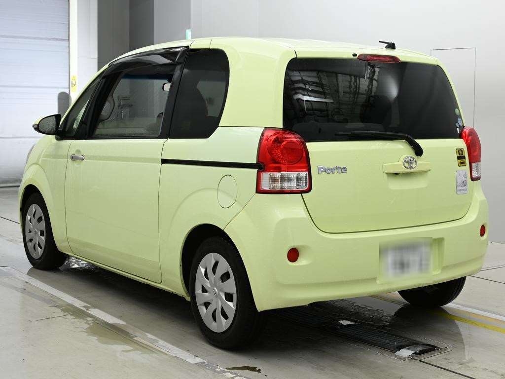 TOYOTA PORTE