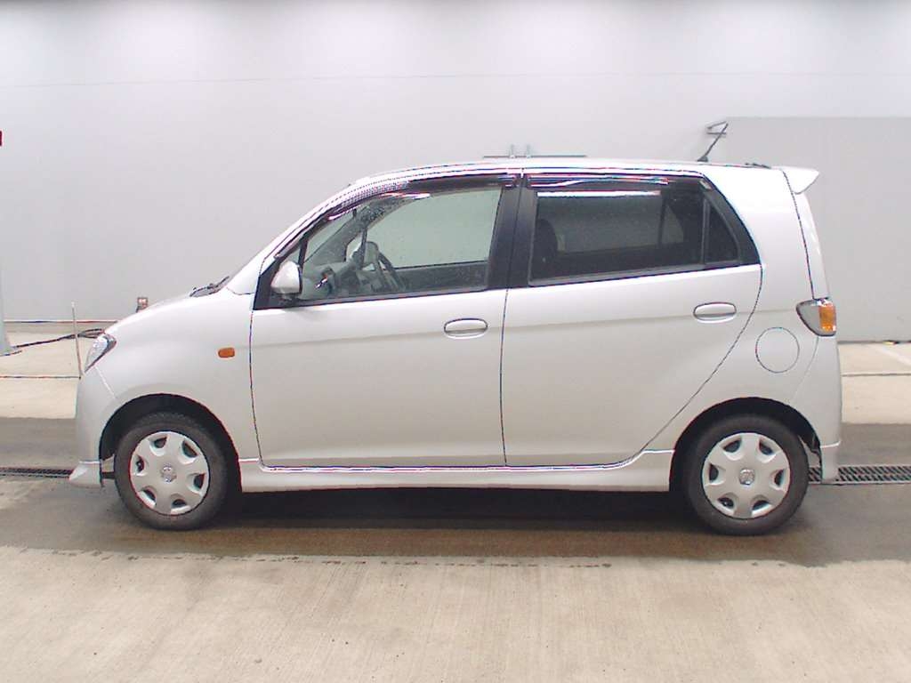 DAIHATSU MAX