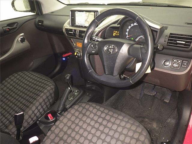 TOYOTA IQ