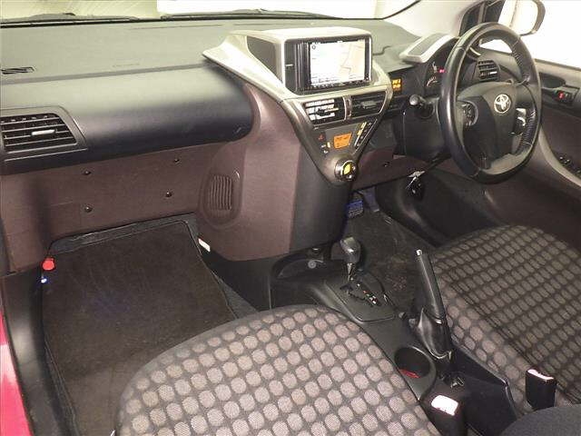 TOYOTA IQ