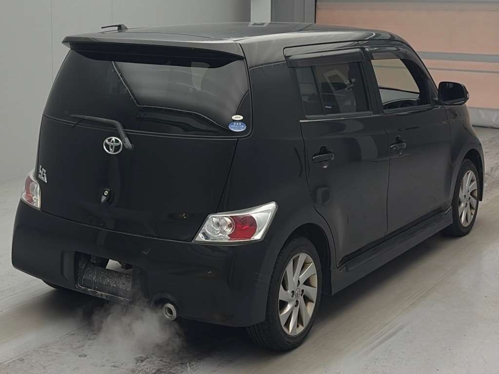 TOYOTA BB