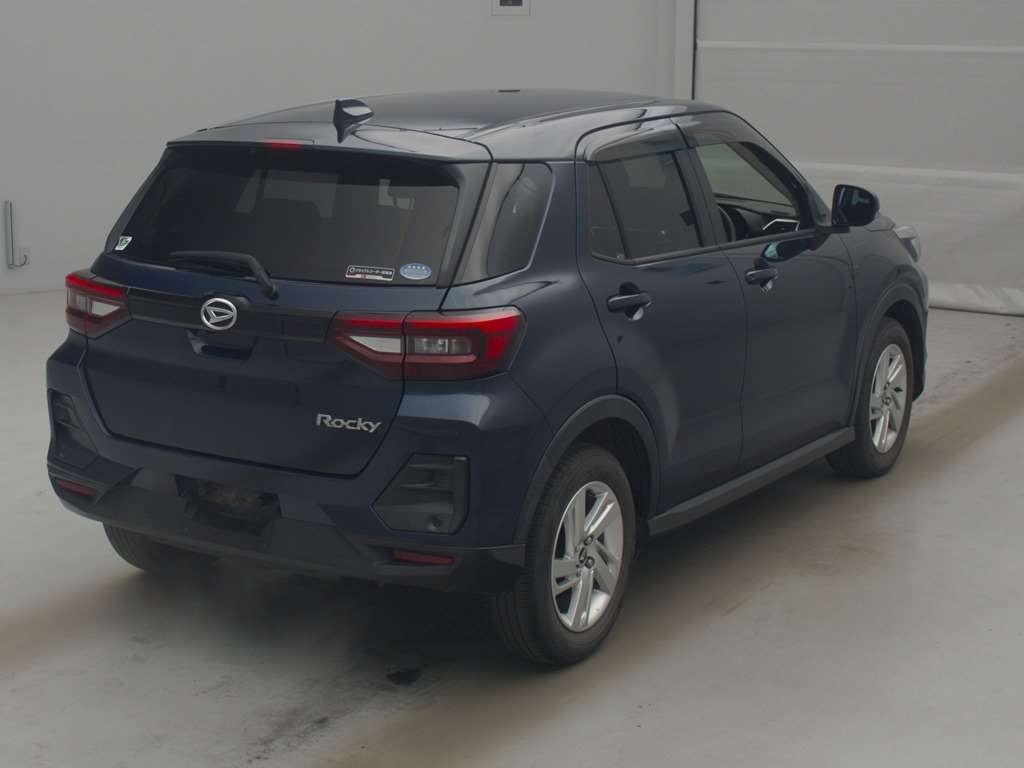 DAIHATSU ROCKY