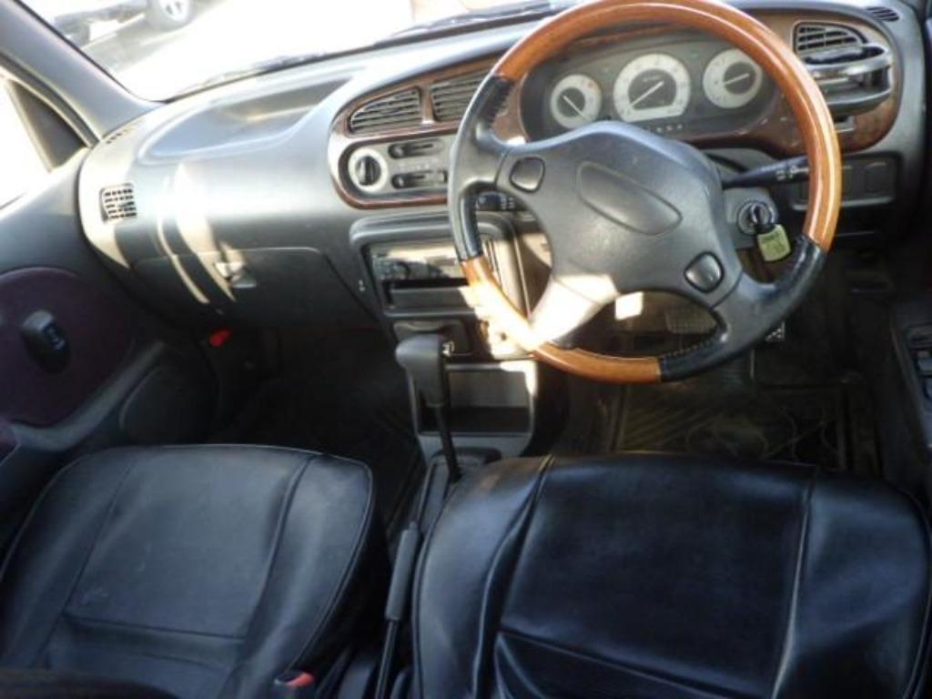 DAIHATSU MIRA GINO