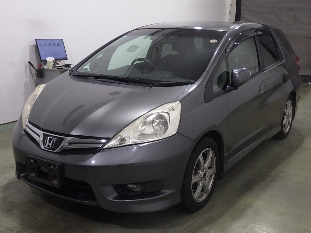 HONDA FIT SHUTTLE