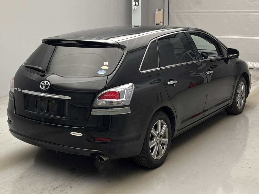 TOYOTA MARK X ZIO