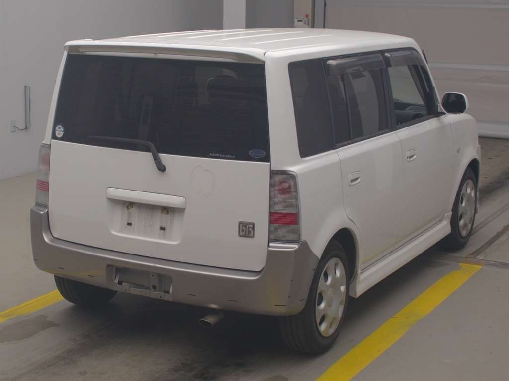 TOYOTA BB