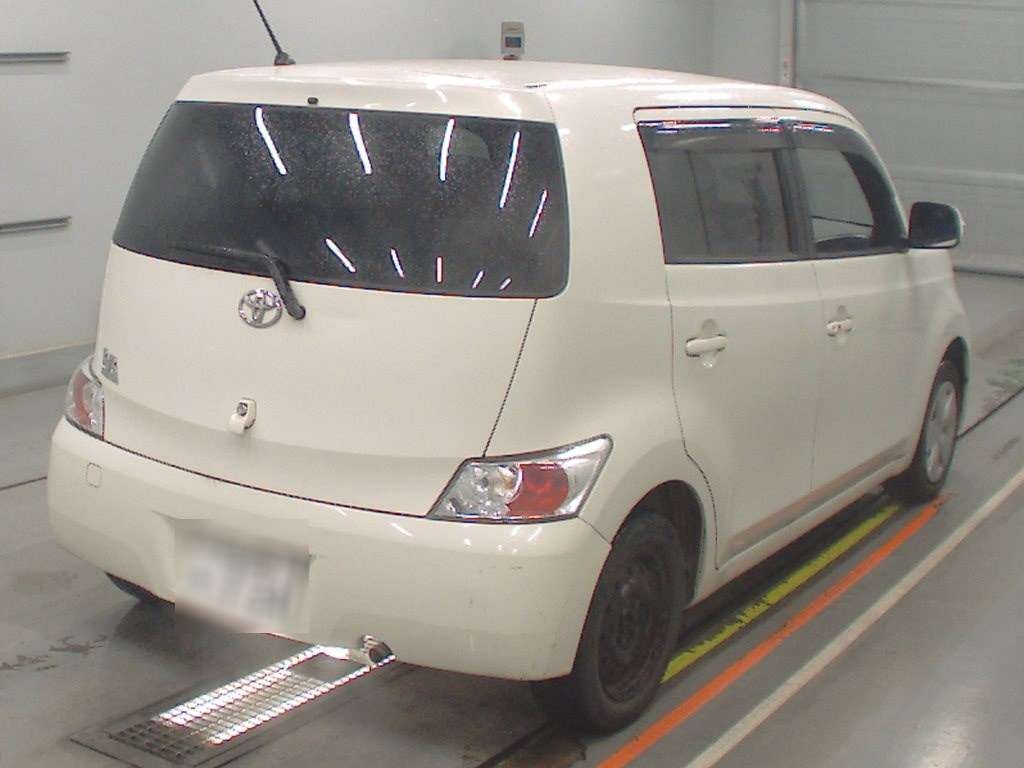 TOYOTA BB