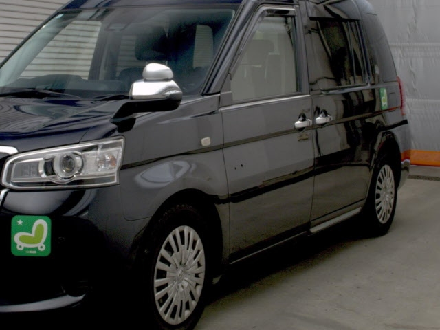 TOYOTA JPN TAXI
