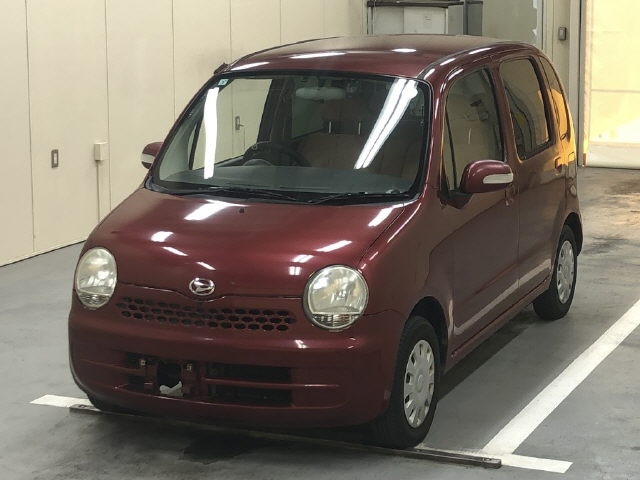 DAIHATSU MOVE LATTE