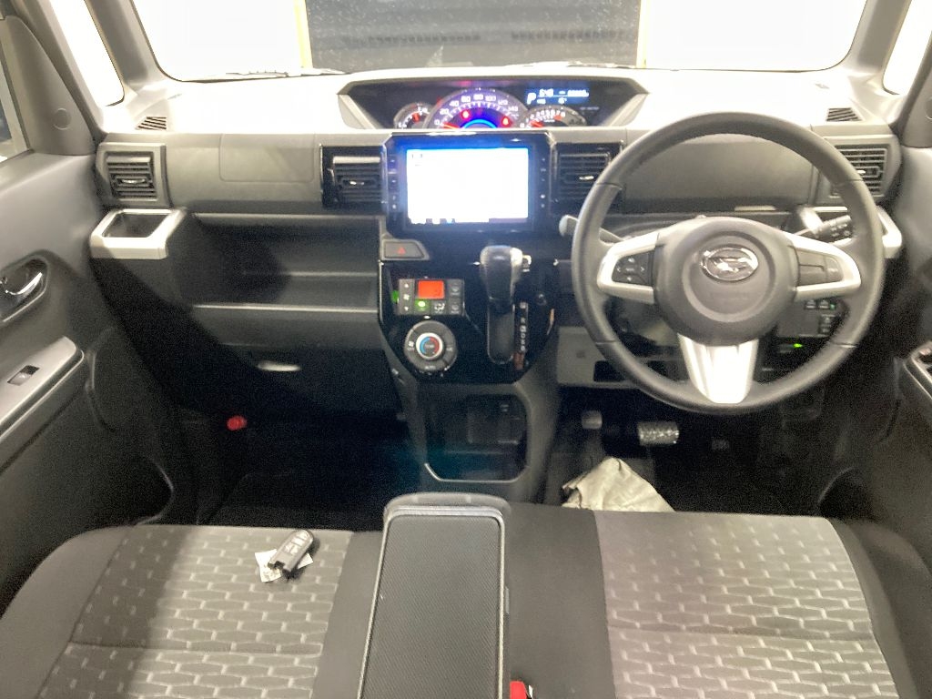 DAIHATSU WAKE