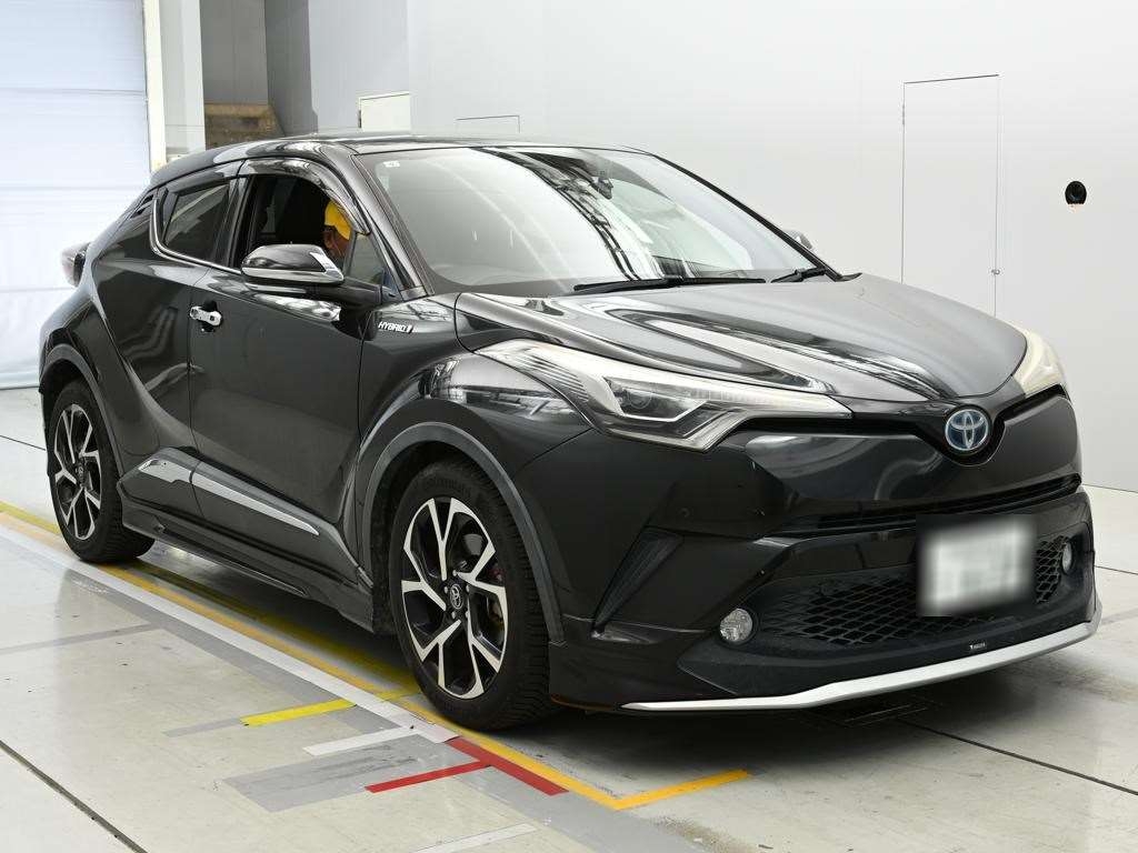TOYOTA C-HR