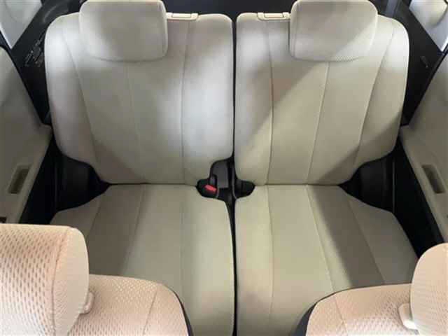 SUBARU LUCRA