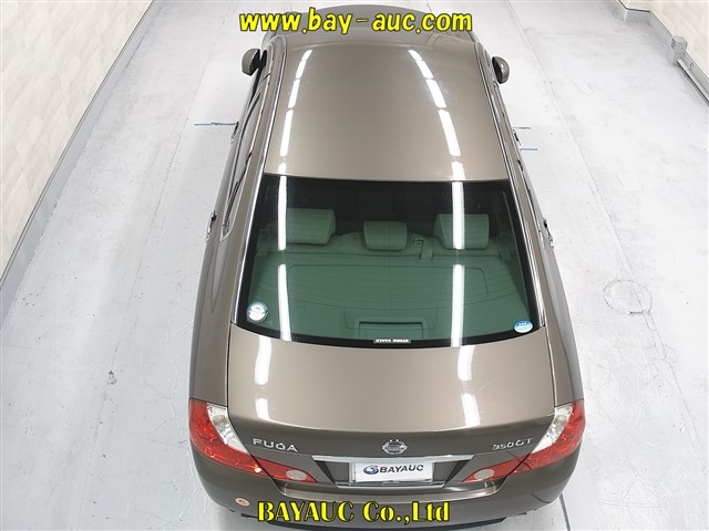 NISSAN FUGA