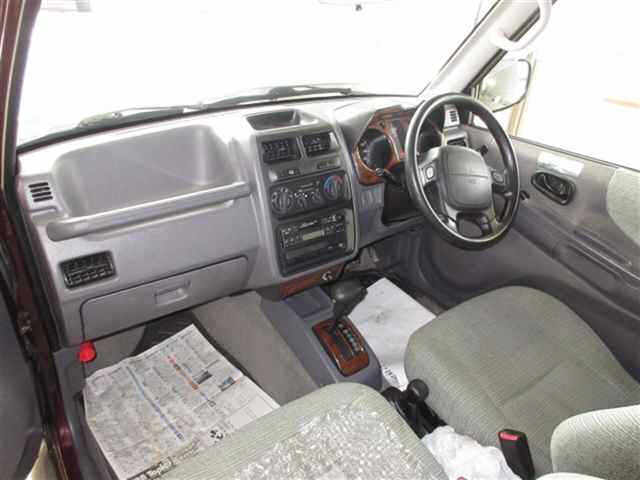 MITSUBISHI PAJERO JUNIOR