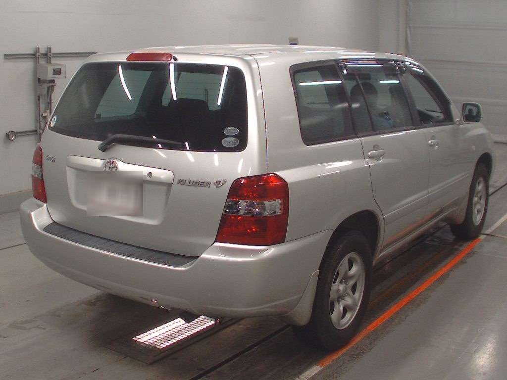 TOYOTA KLUGER V