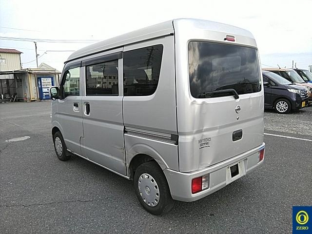 NISSAN NV100 CLIPPER